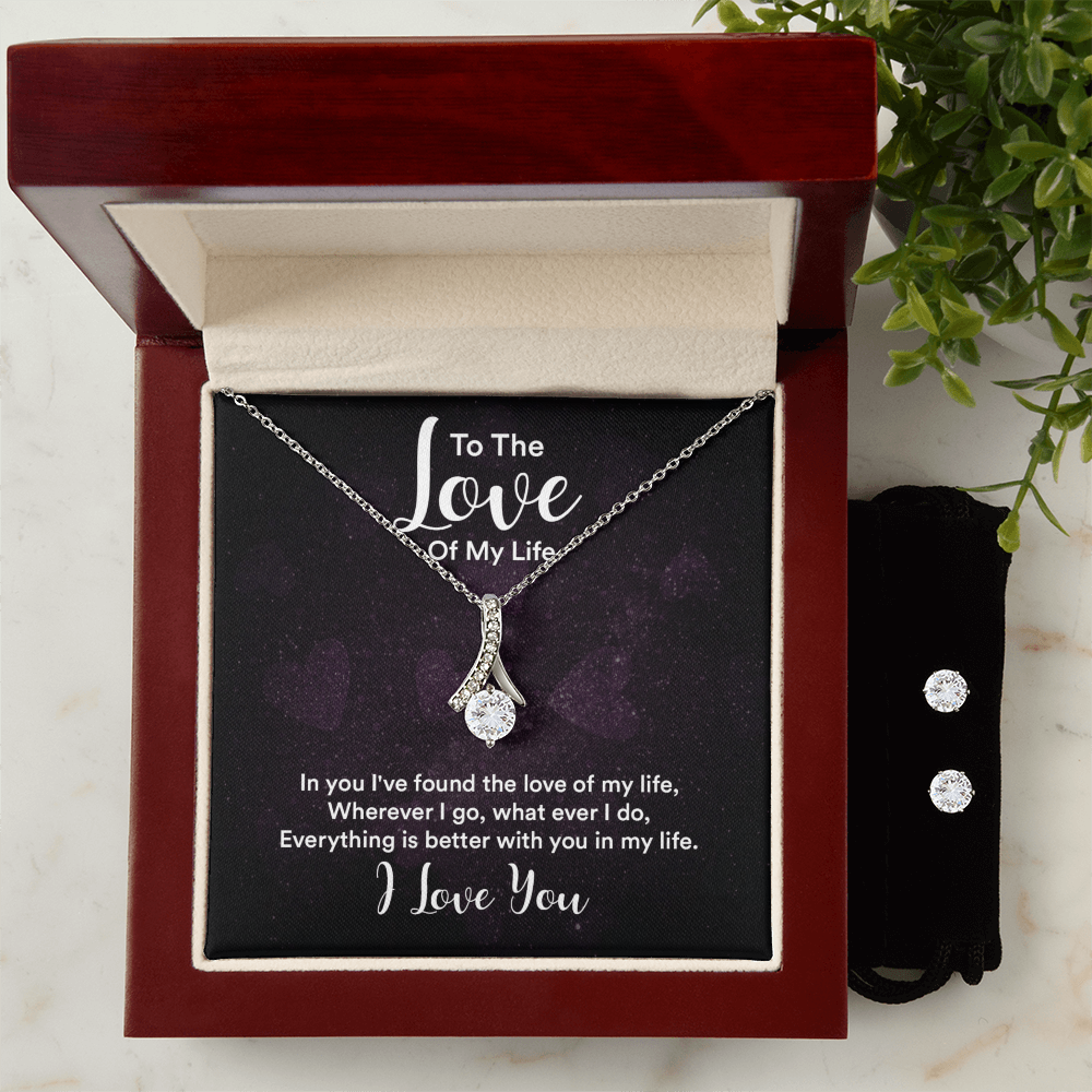 To love - In you - Alluring Beauty Necklace & Earring Set