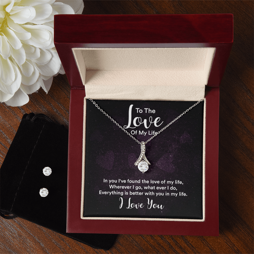 To love - In you - Alluring Beauty Necklace & Earring Set