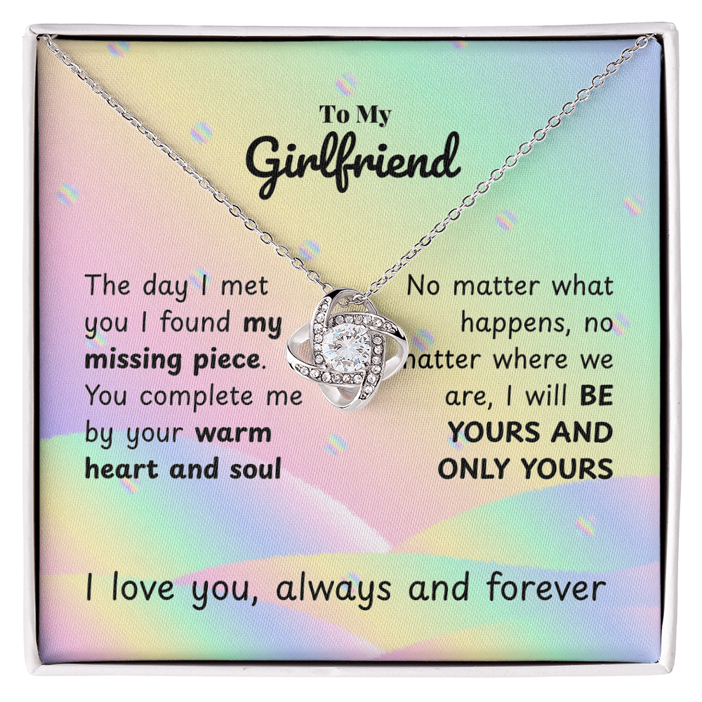 Girlfriend - The day I met you - Love Knot Necklace