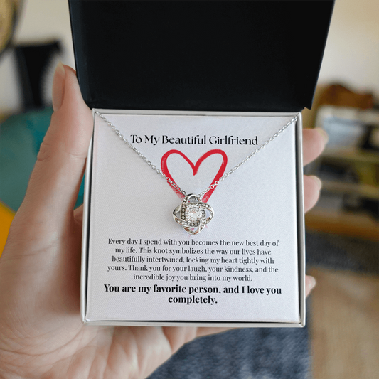 The "Forever Sweetheart" Interlocking Knot Necklace for Girlfriend
