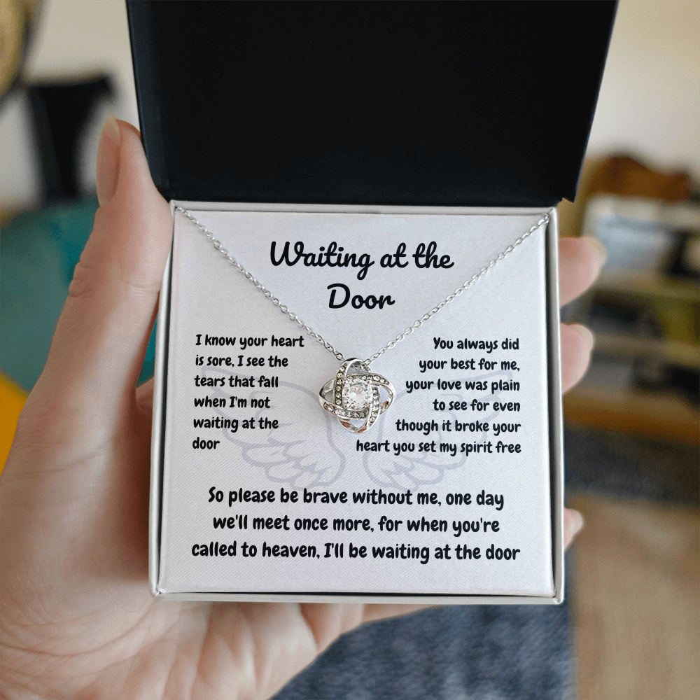 In memory - I know your heart - Love Knot Necklace