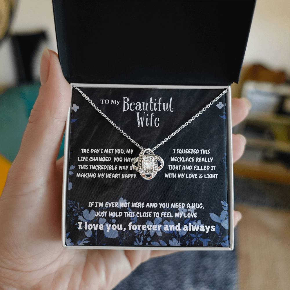 Wife - The day - Love Knot Necklace
