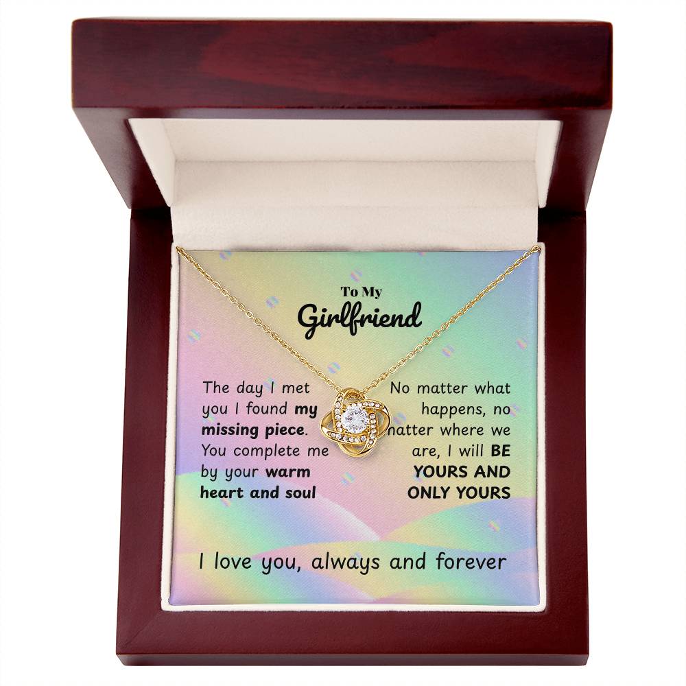Girlfriend - The day I met you - Love Knot Necklace