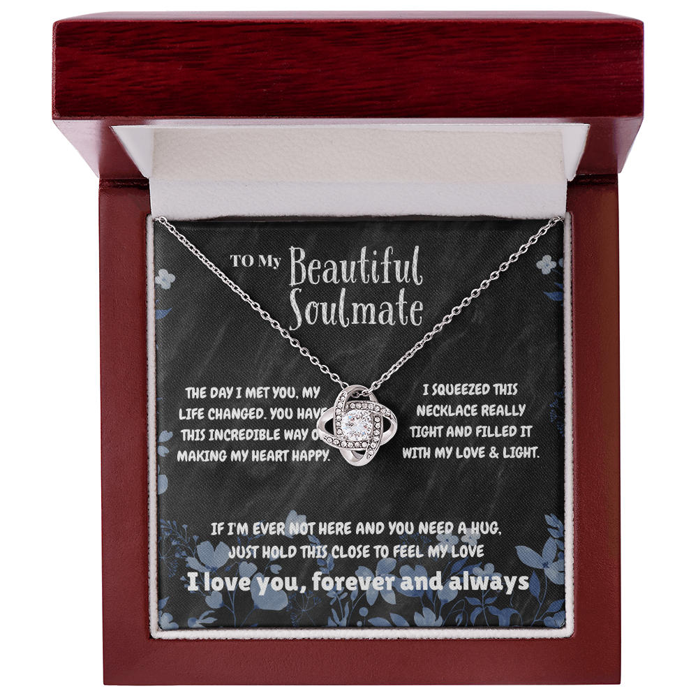 Soulmate - THE DAY - Love Knot Necklace