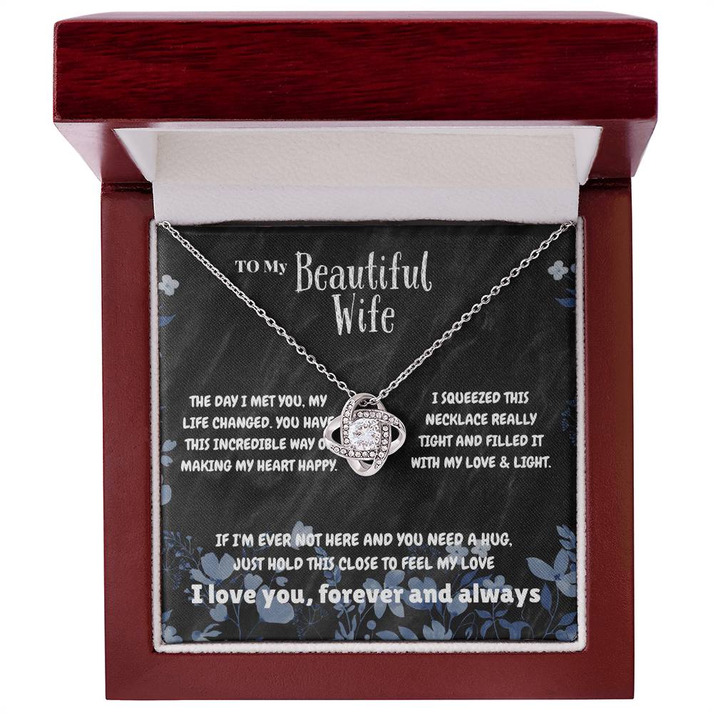 Wife - The day - Love Knot Necklace